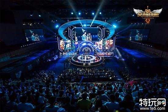 季两战火箭 季两战火箭