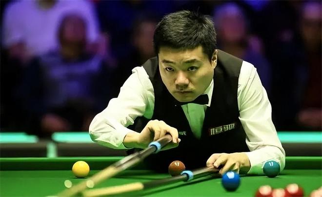 波荡漾的湖 波荡漾的湖