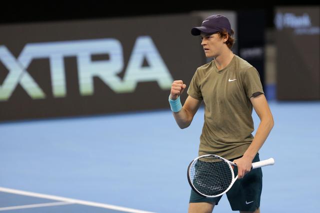 莱万的全面 莱万的全面