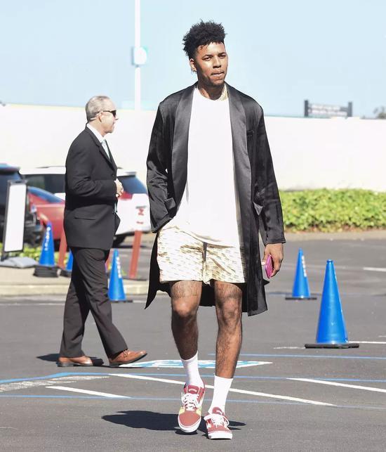 也非神话 也非神话