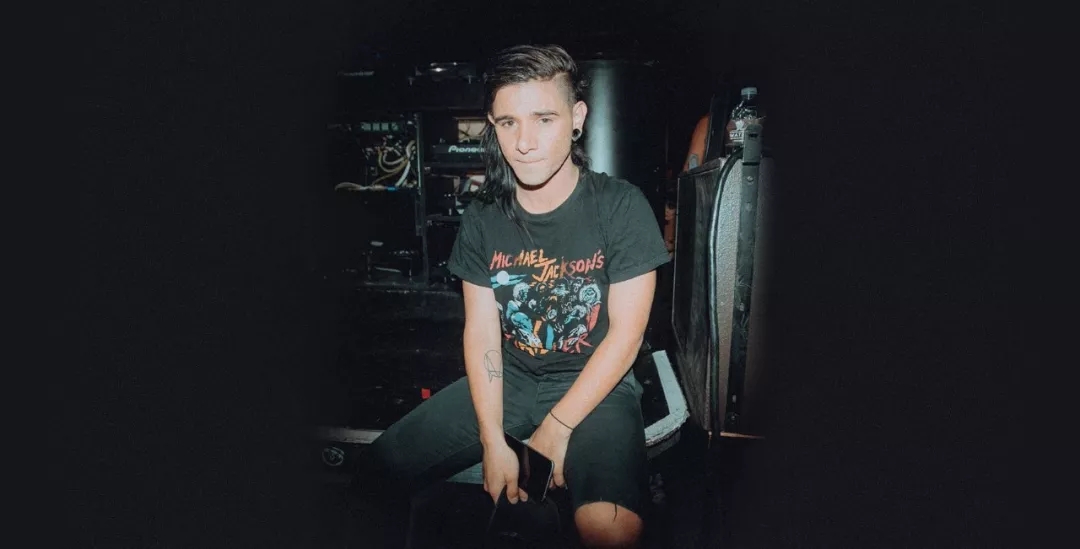 人员齐整与 人员齐整与